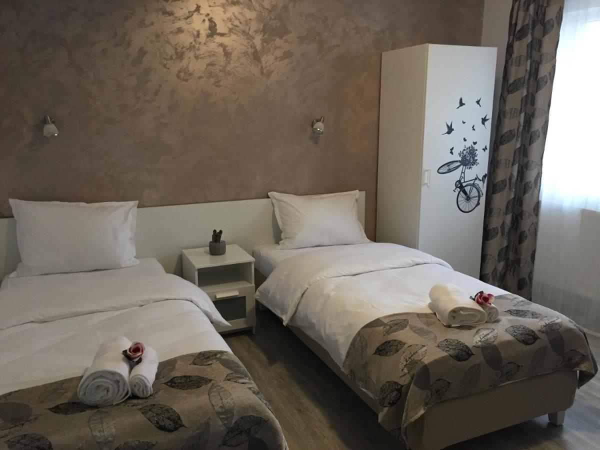 Top Style Villa Bragadiru Екстериор снимка