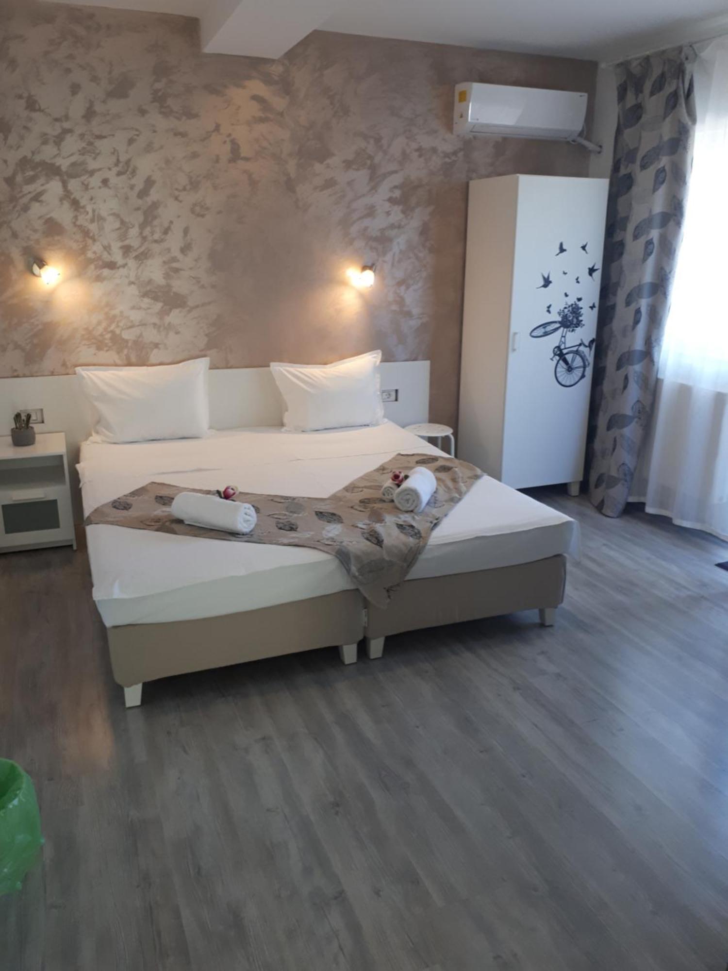 Top Style Villa Bragadiru Стая снимка